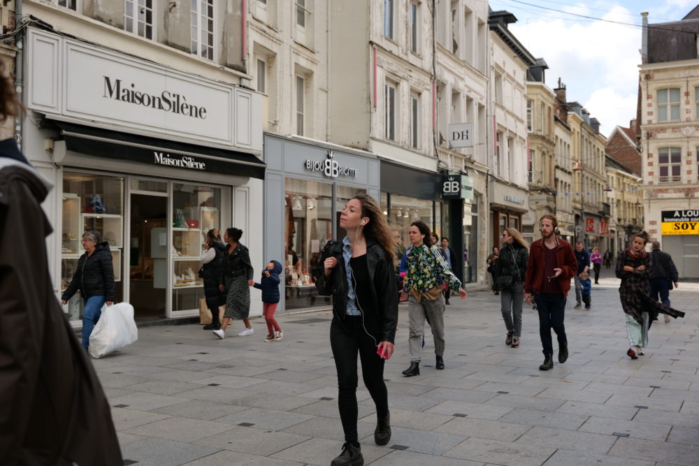 Déambulez dans Valenciennes avec “Corde sensible”